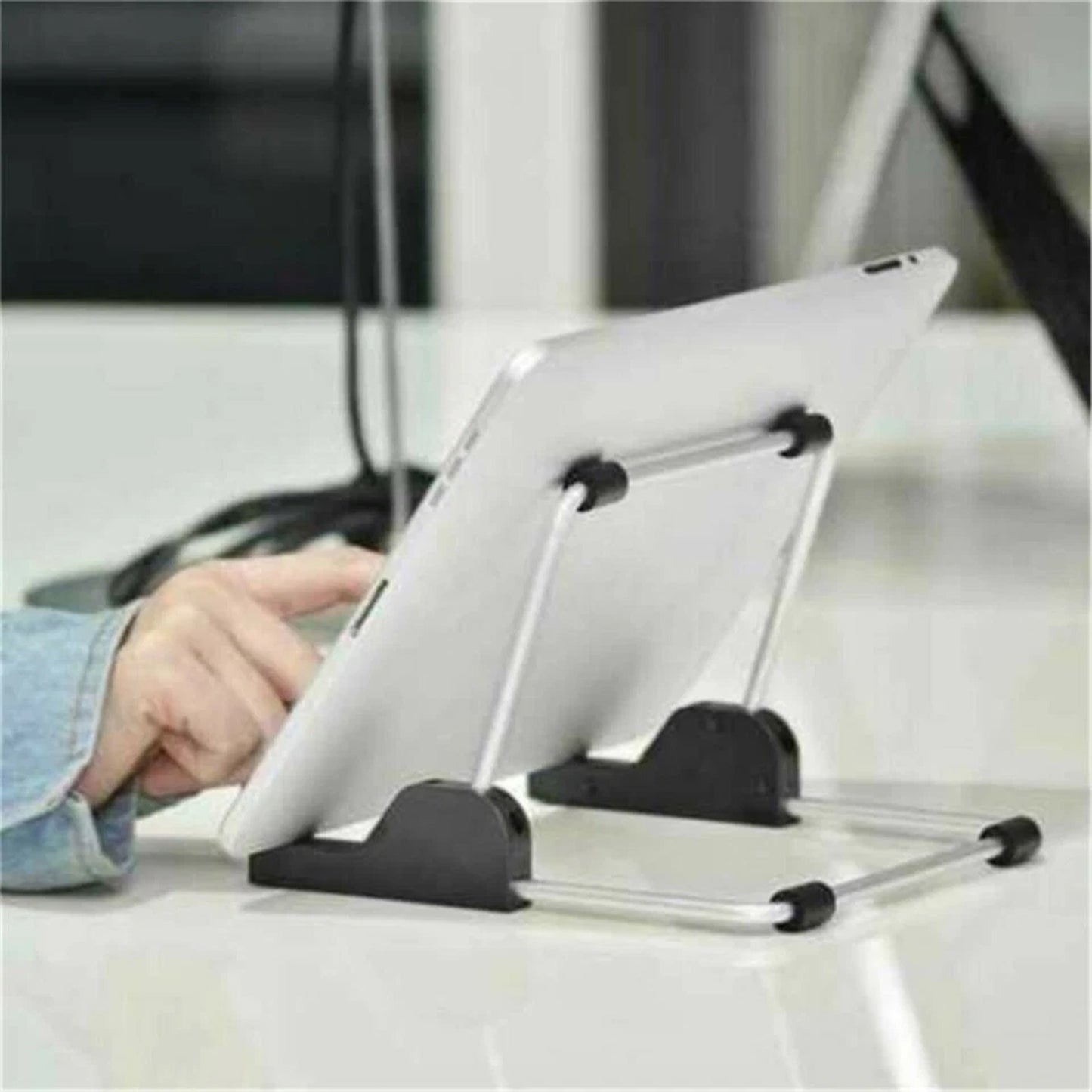 Universal Adjustable Aluminum Desk Stand for Tablets