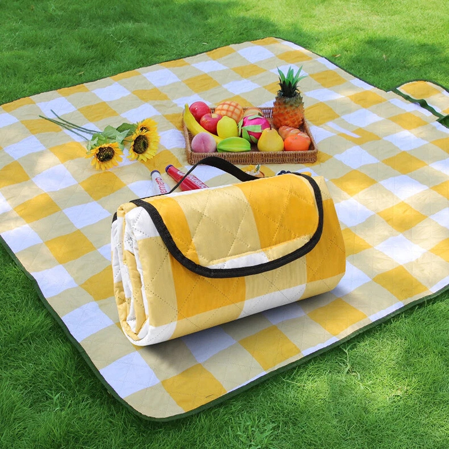 Foldable Picnic Blanket Waterproof Outdoor Mat 200x200cm Lightweight