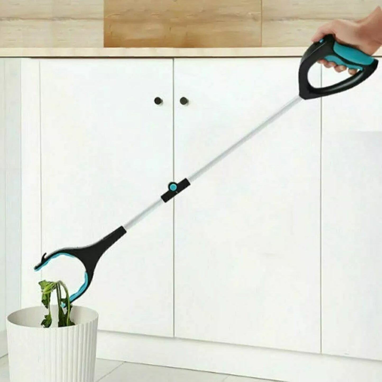 Foldable Extendable Grabber Reacher Stick with LED Light