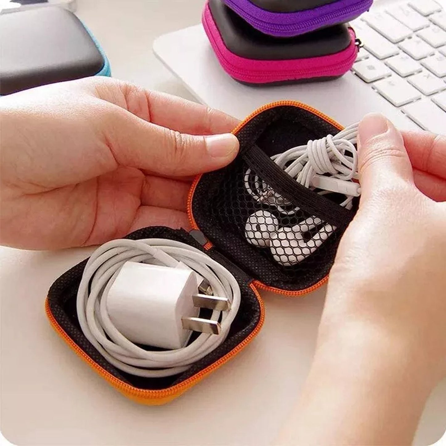 Portable Hard Case Pouch Storage Bag for Earphones Headphones Earbuds Cable