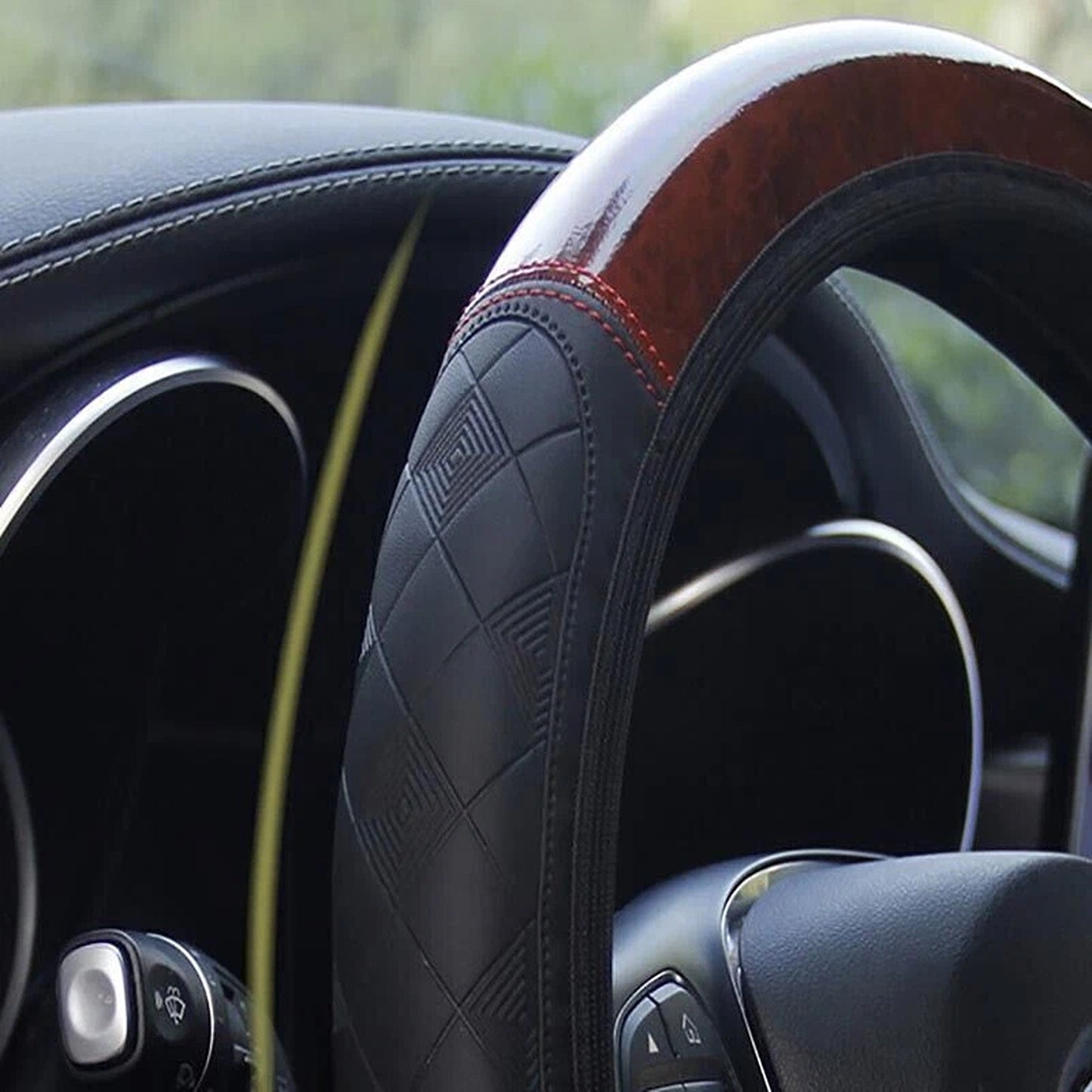 Car Steering Wheel Cover in Mahogany Wood Style PU Leather