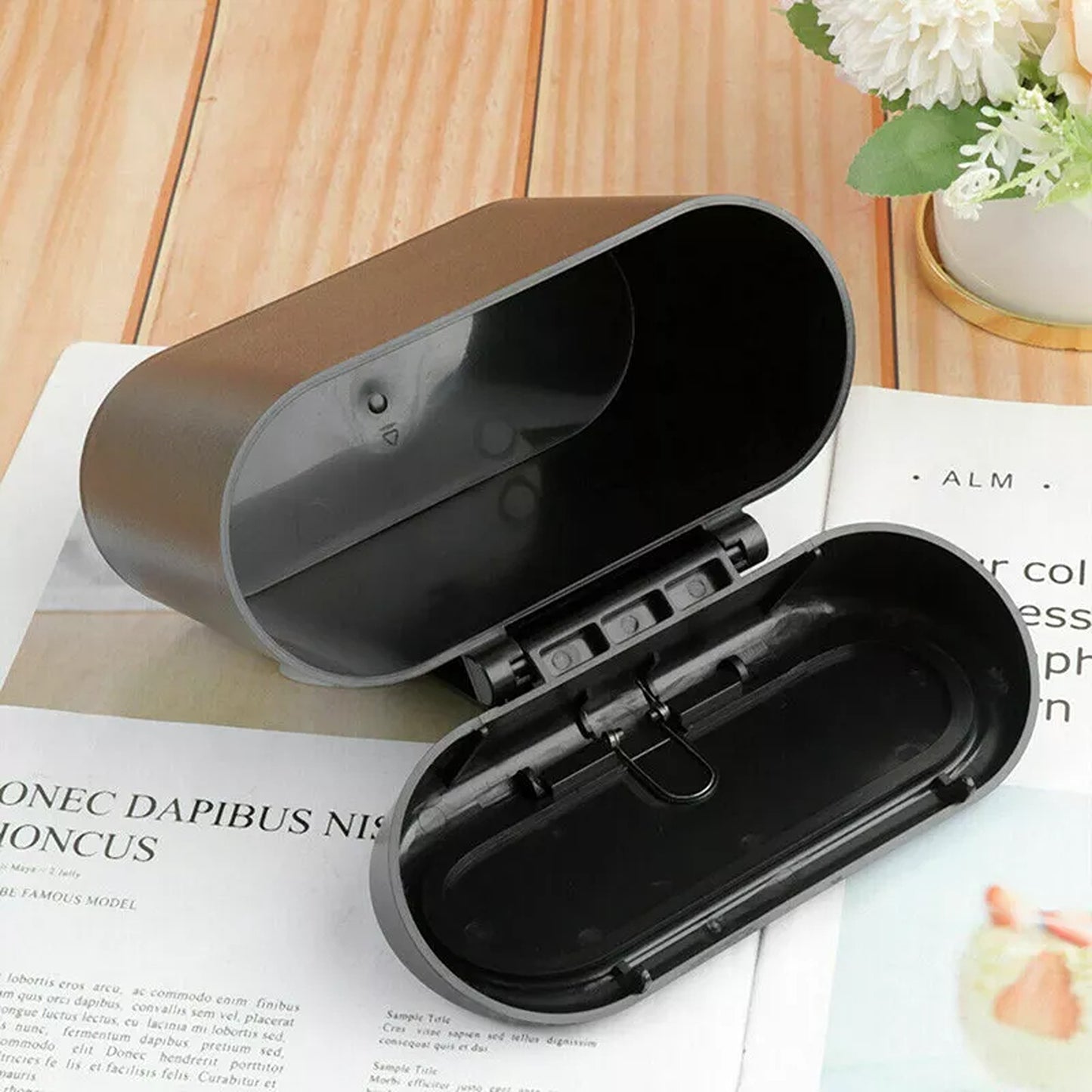 Portable Car Trash Holder Bin for Dust and Waste