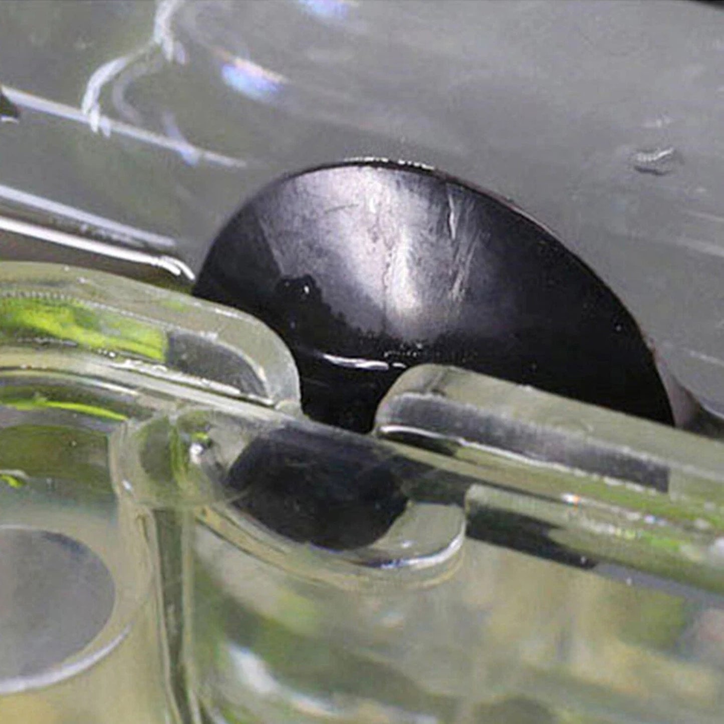 Multifunction Aquarium Fish Breeding and Isolation Box