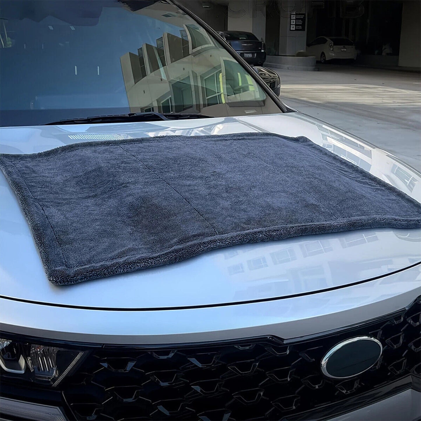Ultra Absorbent Microfiber Drying Cloth for Vehicles