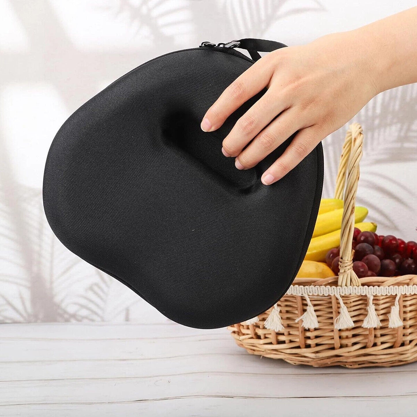 Portable Headphone Storage Case for Travel and Outdoor Use