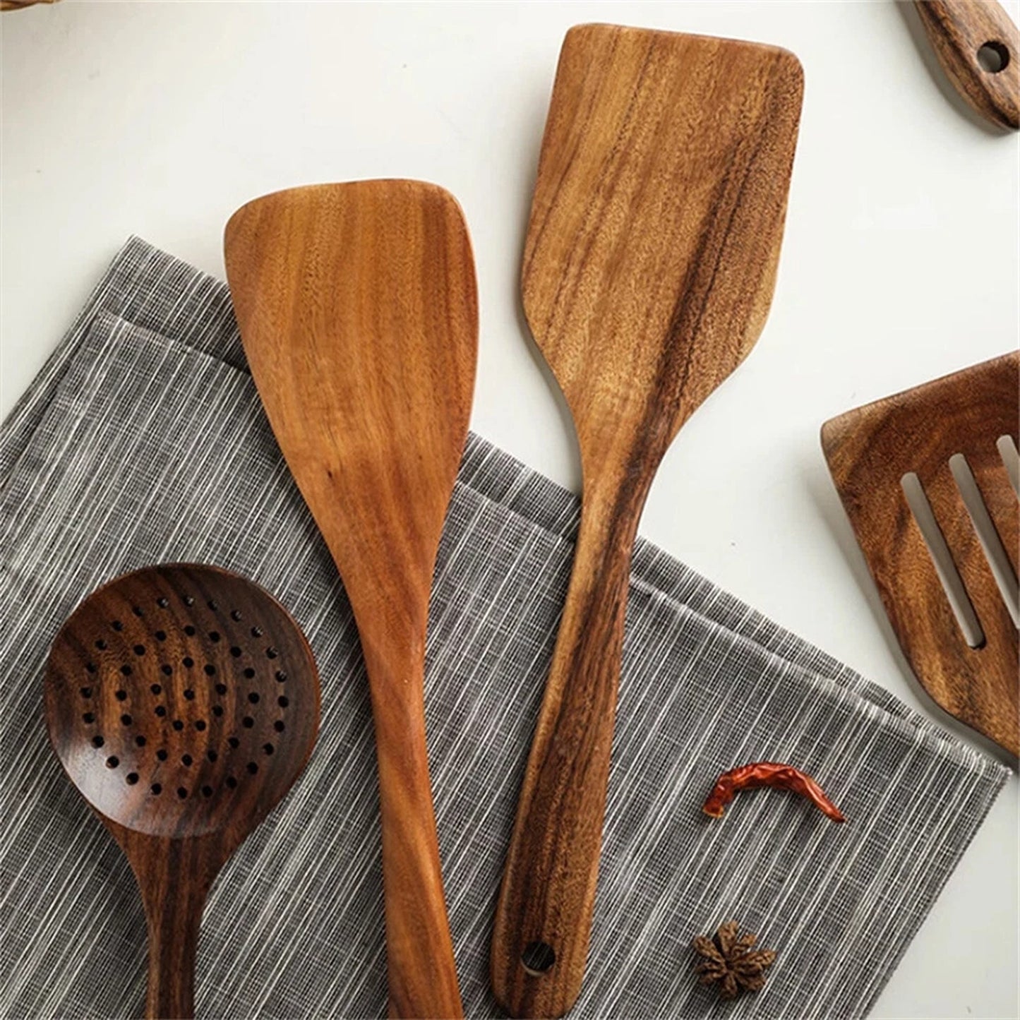 7 Piece Wooden Cooking Utensil Set for Home Chefs
