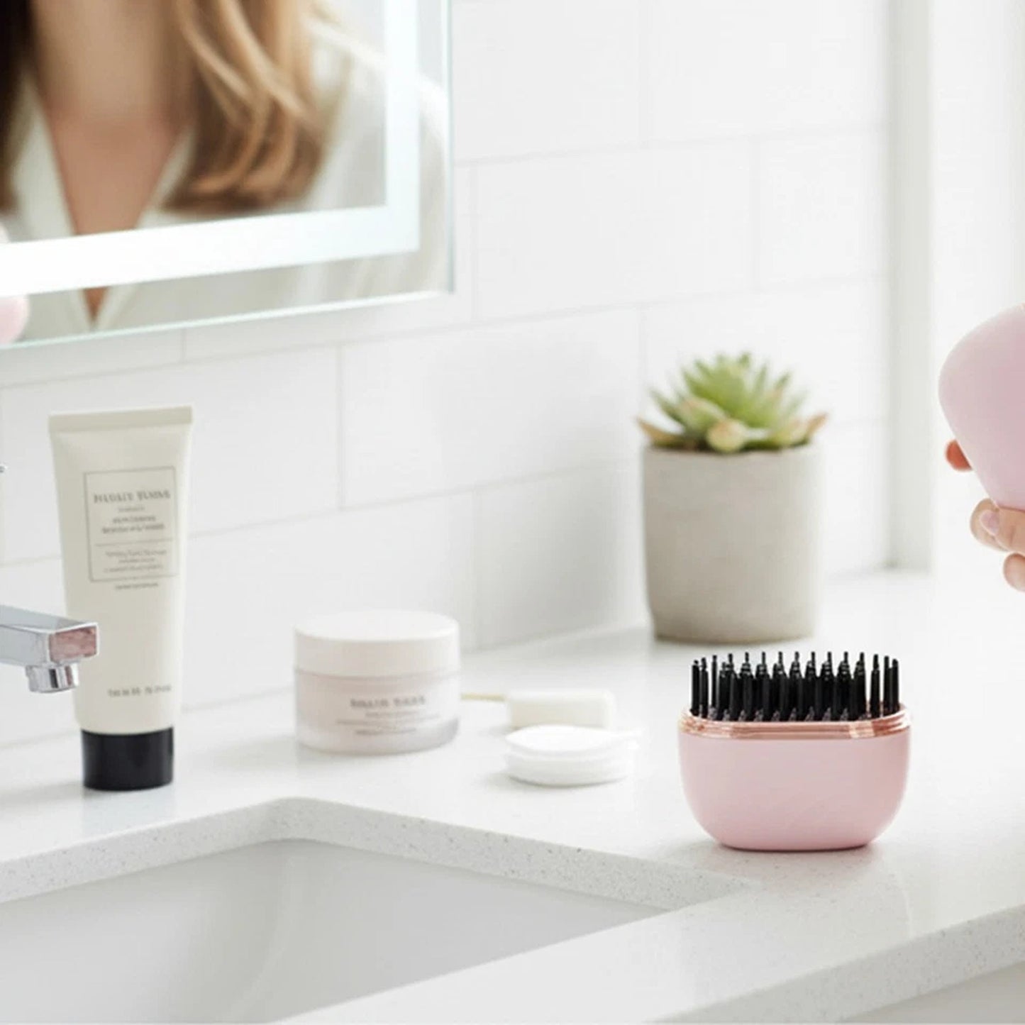 Pink USB Rechargeable Hair Straightener Comb Portable Hot Brush 2 In 1