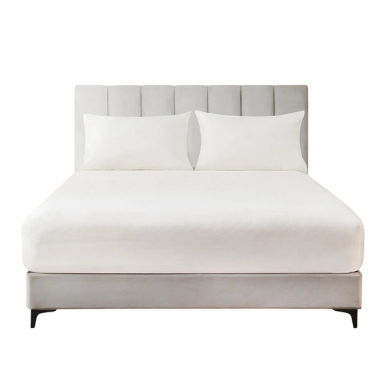 Hotel 2200TC Ultra Soft Fitted Sheet Set with Pillowcases No Flat Sheet - White